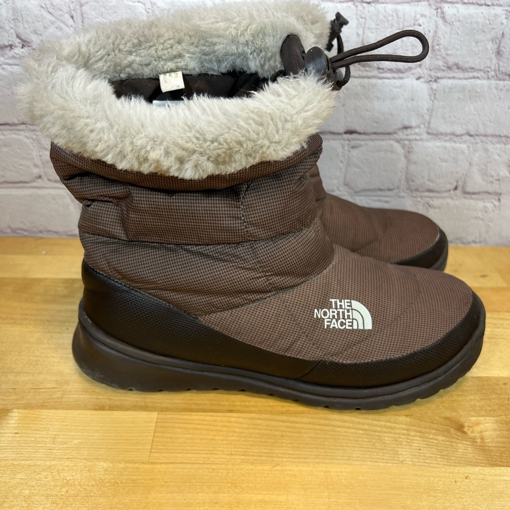 The‎ North Face Nuptse Brown Winter Pull On Boots Down Fill Women’s Size 8
